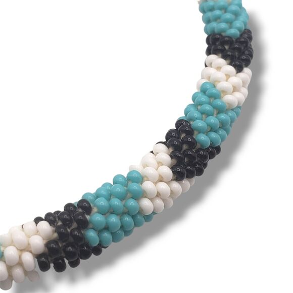 Blue Black White Seed Bead Bracelet Chevron Pattern NON STRETCH - Picture 4 of 6